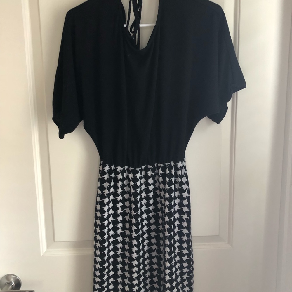 Short sleeve sweater dress